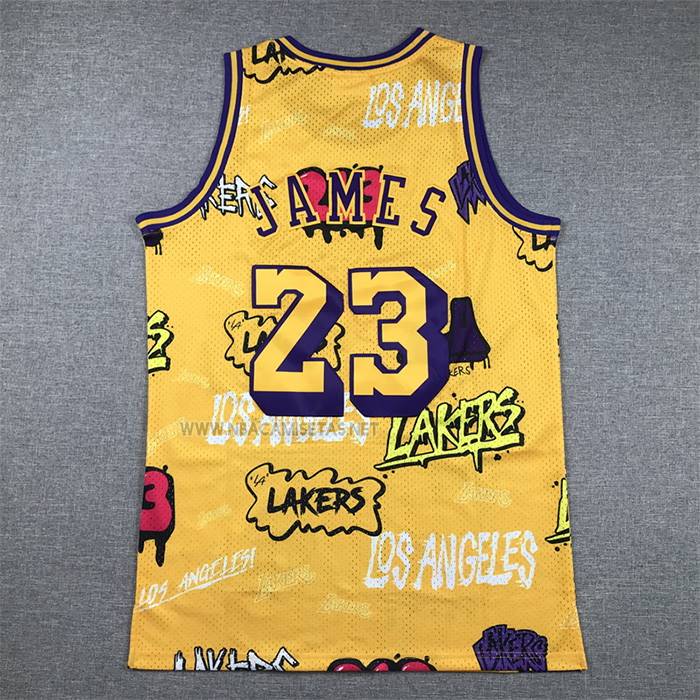 Camiseta Los Angeles Lakers LeBron James NO 23 Slap Sticker Mitchell & Ness 2018-19 Amarillo